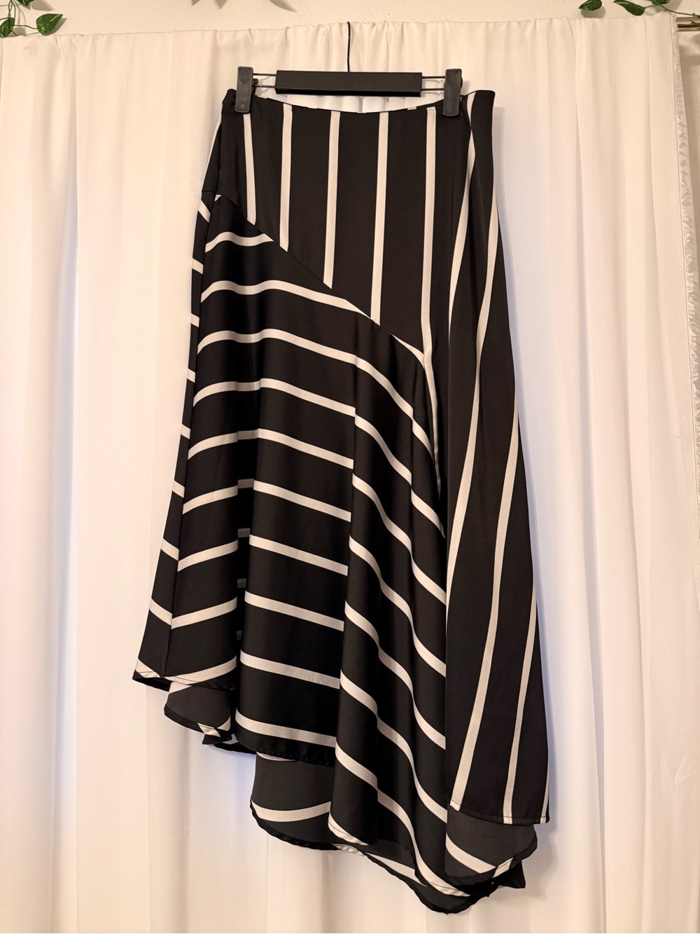 Who What Wear Black and White Asymmetrical Striped Skirt